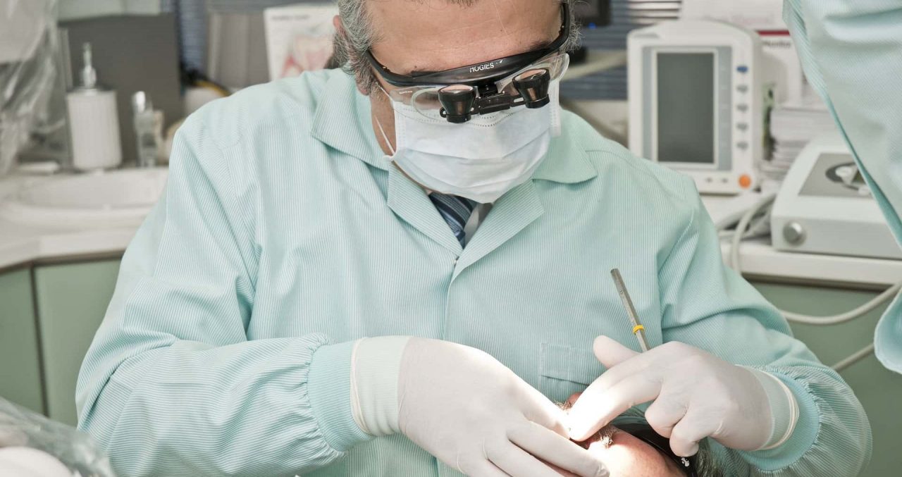implant-dentaire-tunisie